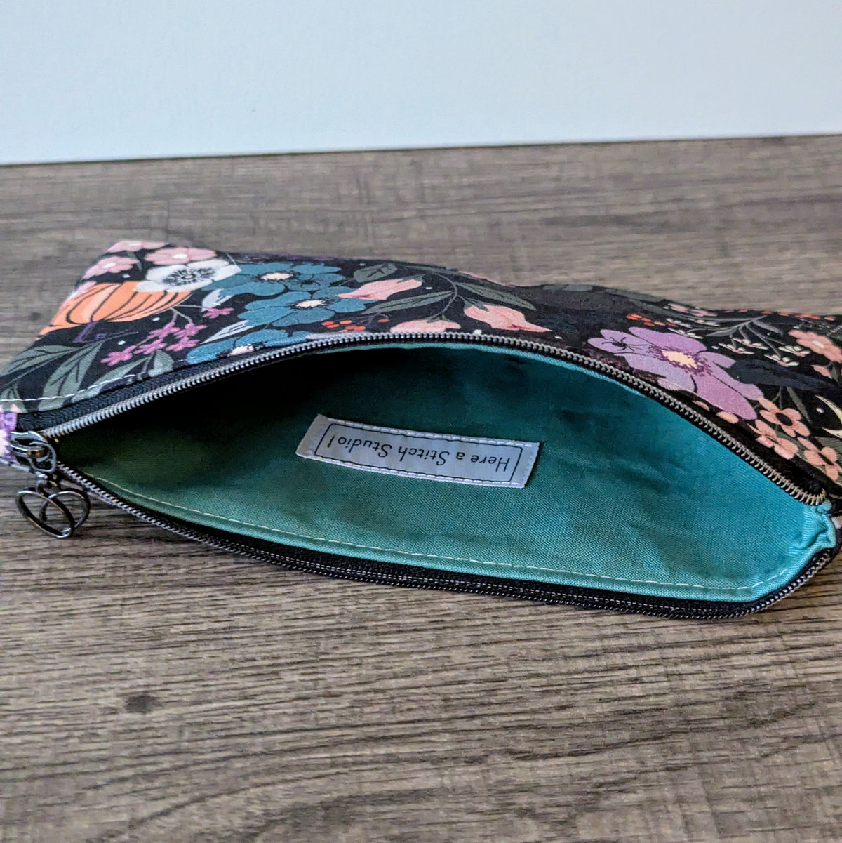 Gothic Floral Cotton Zipper Pouch