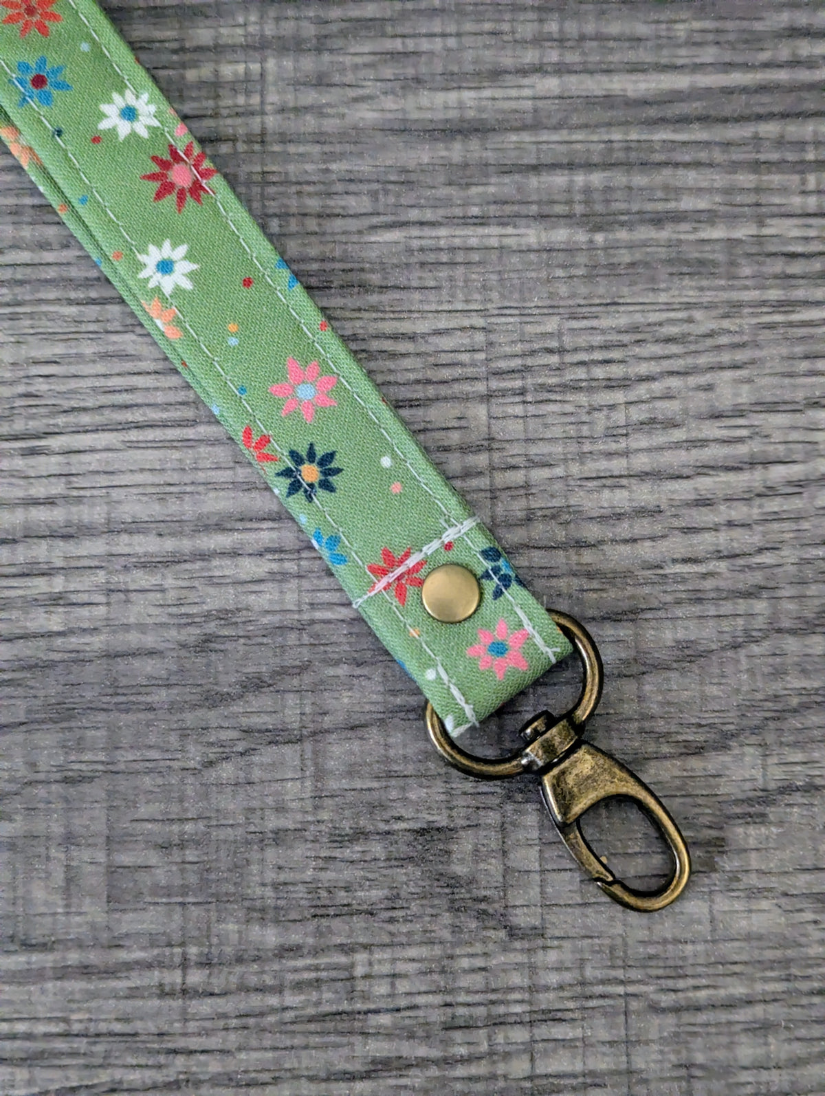Green Ditsy Star Keychain Wrist Lanyard