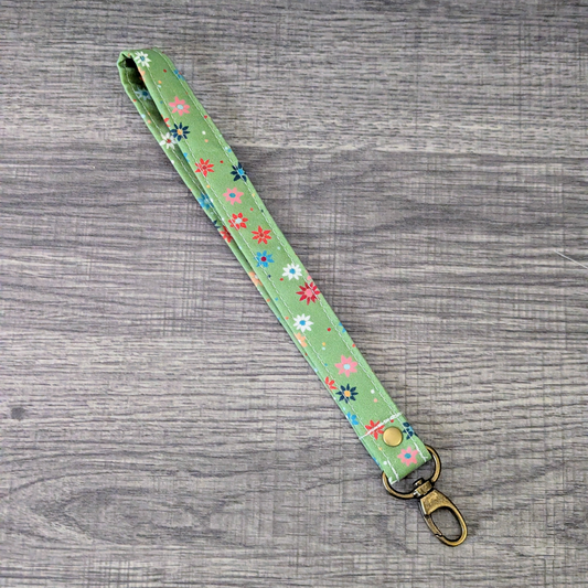 Green Ditsy Star Keychain Wrist Lanyard