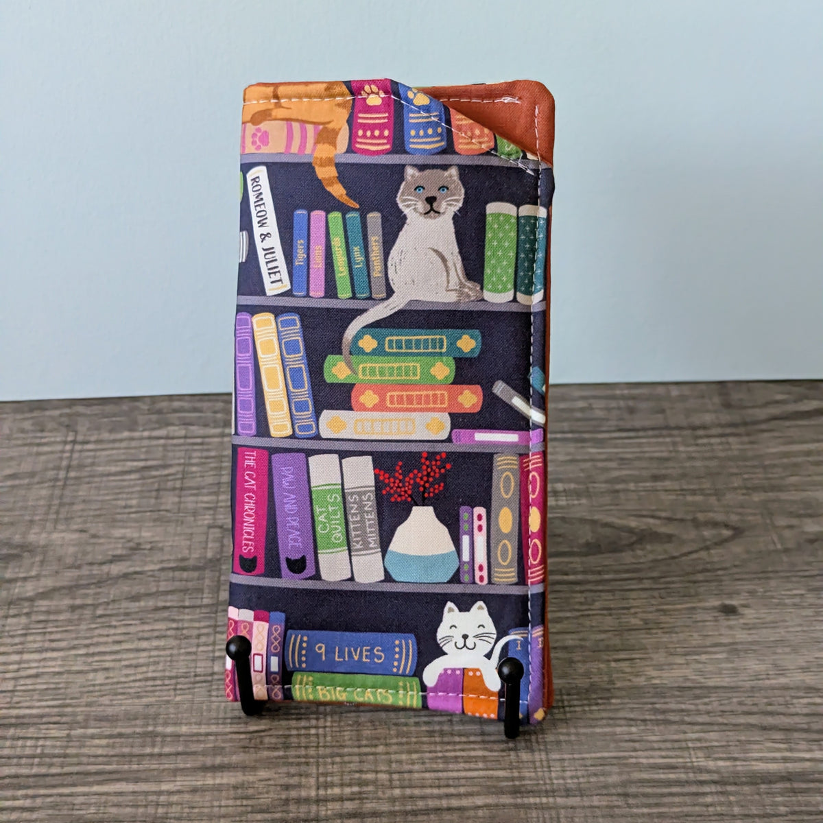Bookshelf Cats Eyeglass Case