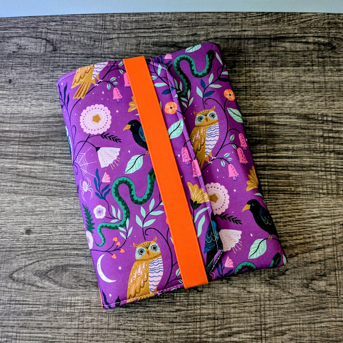 Purple Owl Kobo & Kindle Sleeve