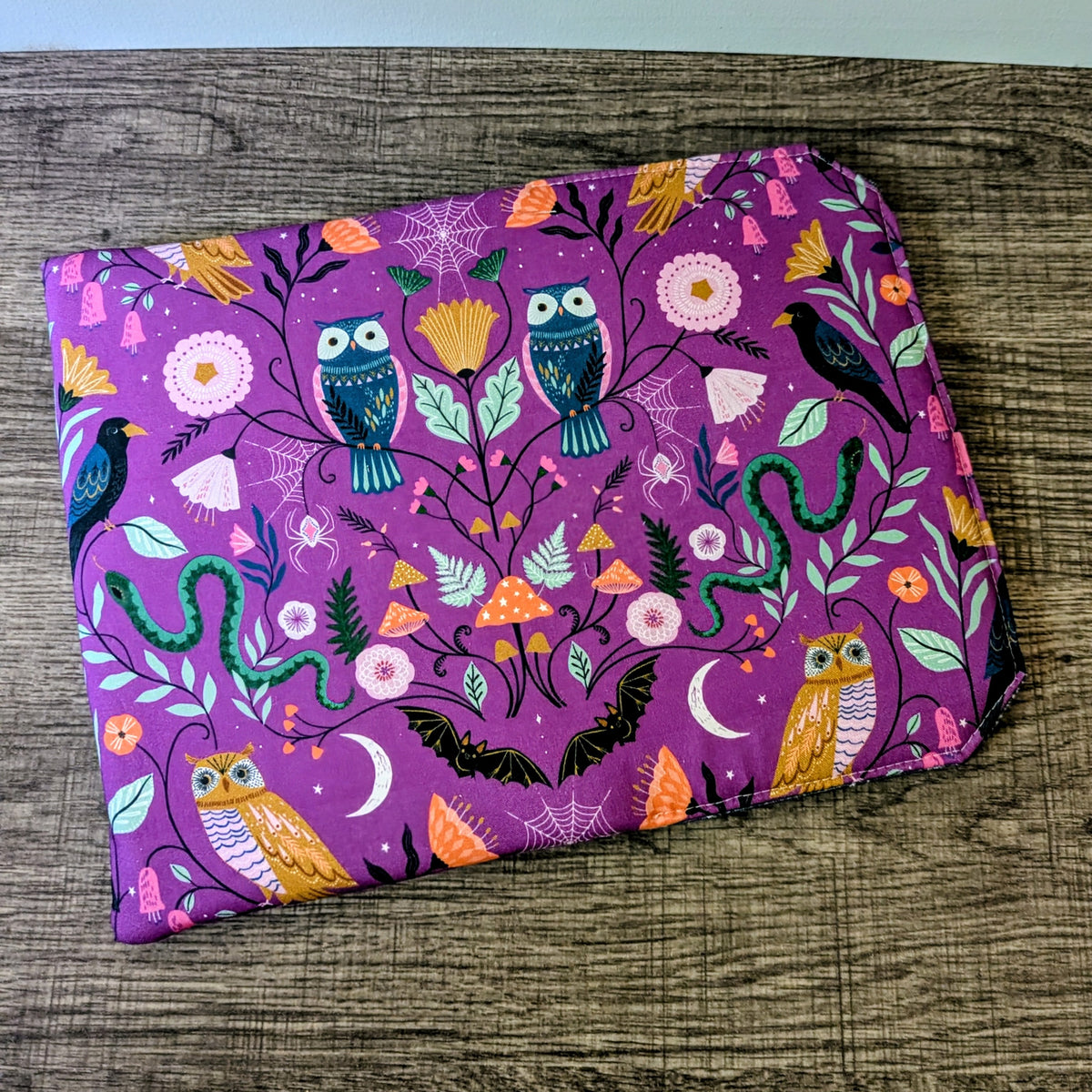 Purple Owl Kobo & Kindle Sleeve