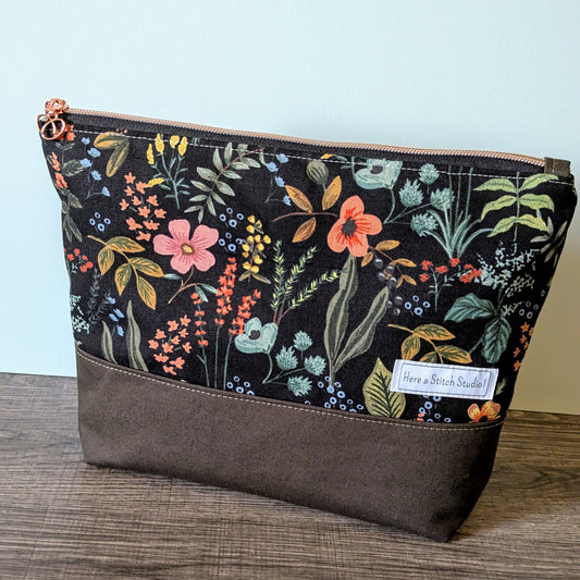 XL Herb Floral Canvas Makeup Bag