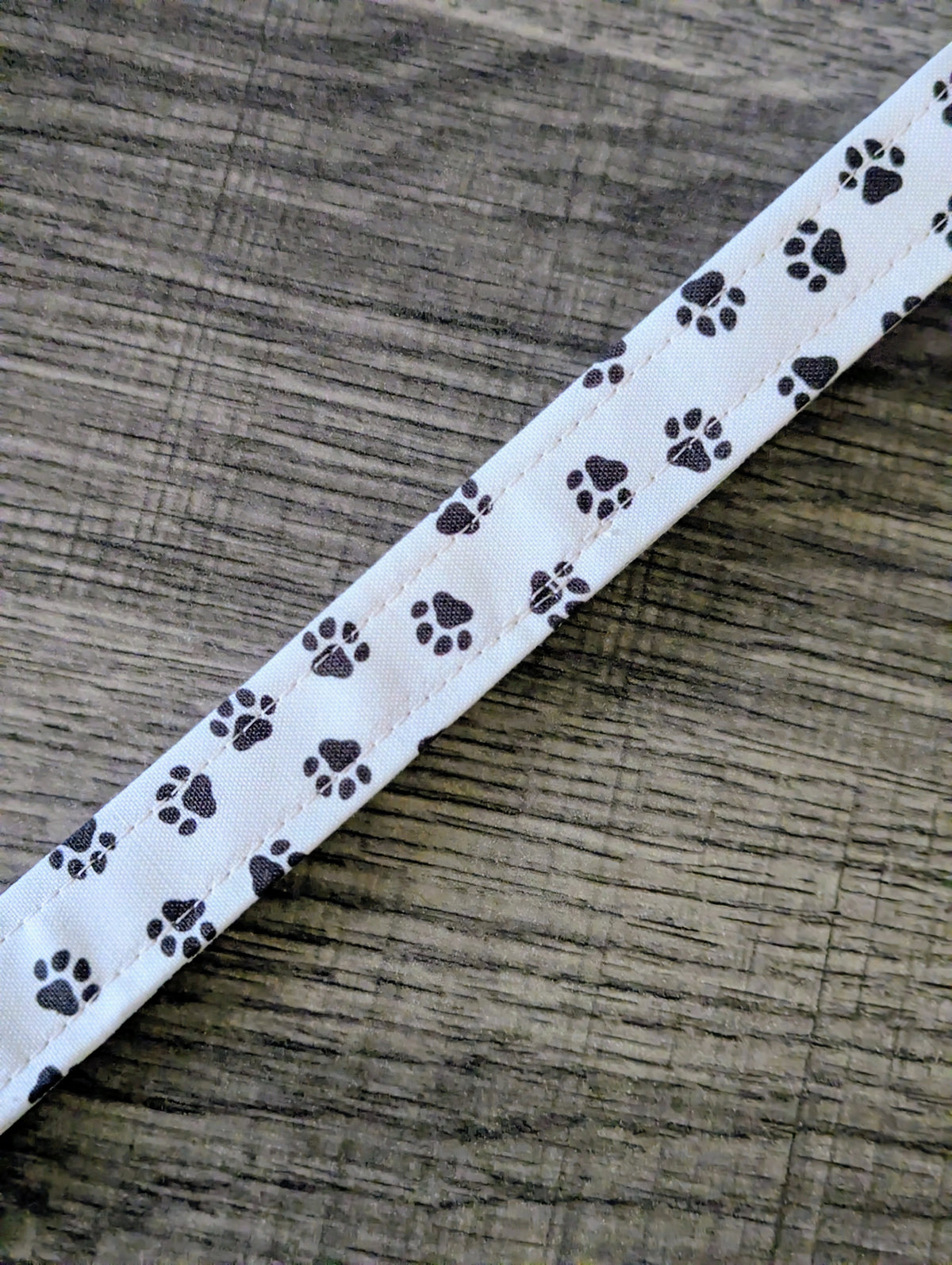 Paw Print Keychain Wrist Lanyard