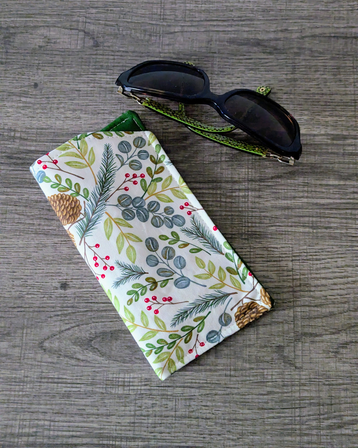 Winter Foliage Eyeglass Pouch