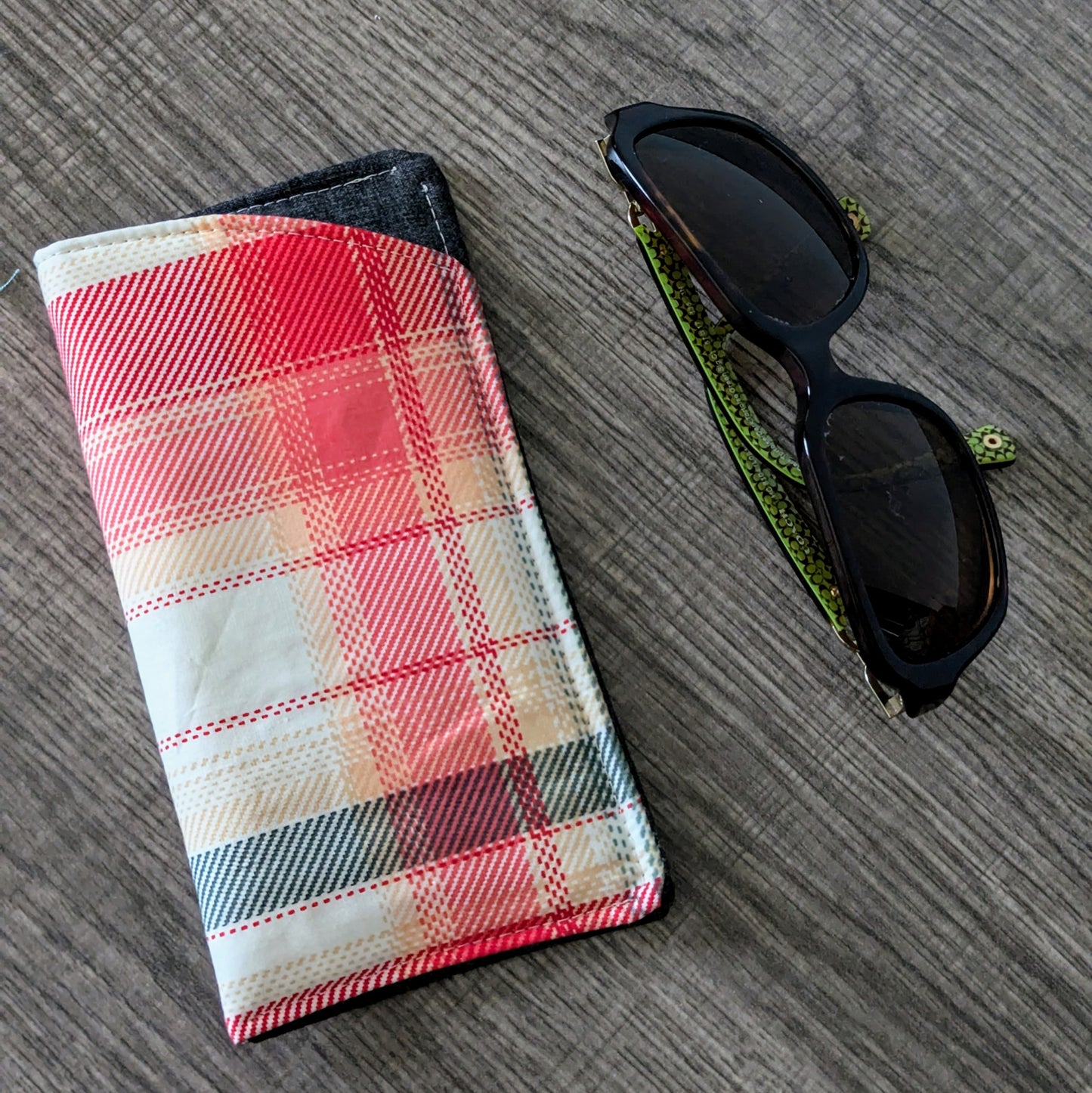 Pink Plaid Eyeglass Pouch