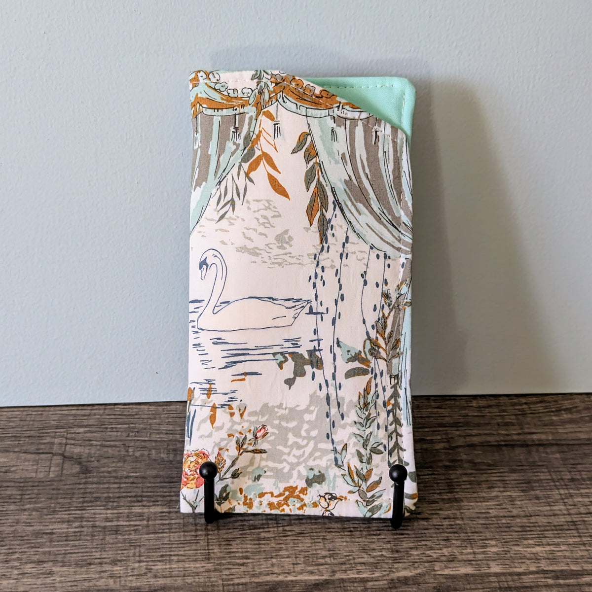 Swan Floral Eyeglass Pouch
