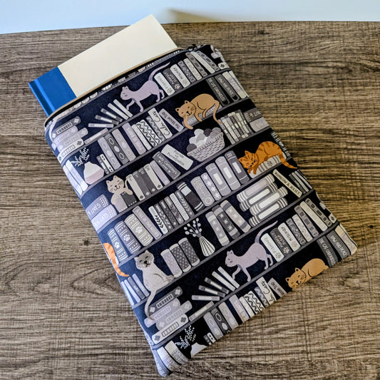 Bookshelf Cats Cotton Book Sleeve